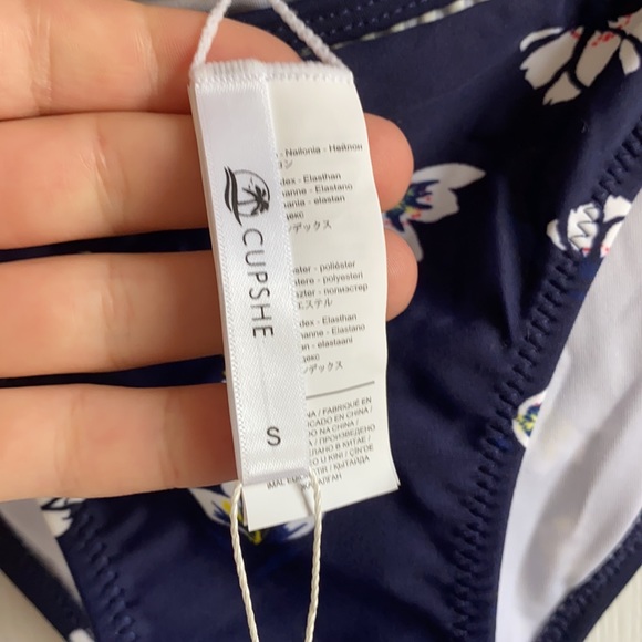 CUPSHE women’s yellow and navy bikini size Small - Picture 6 of 14